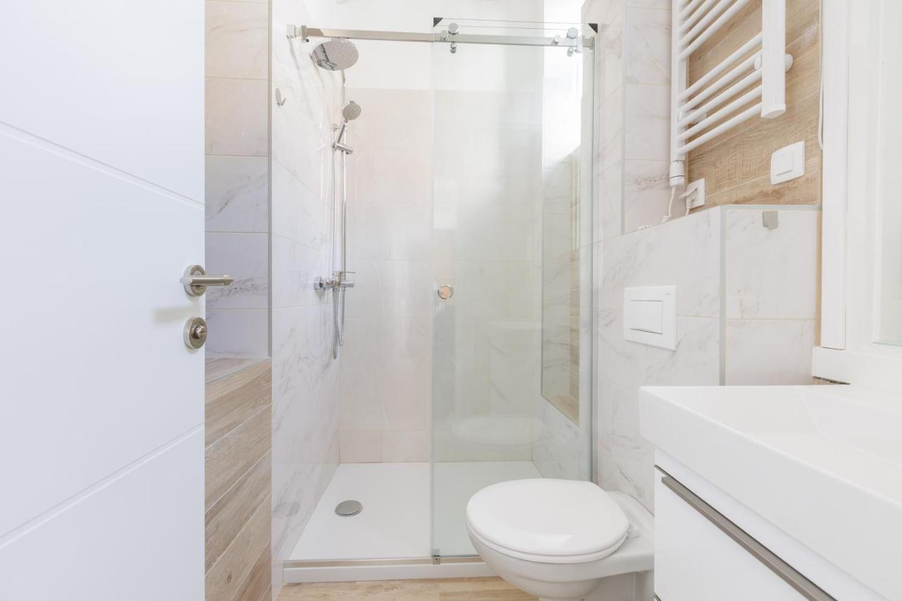 Cozy In The Heart Of Zagreb - H Apartment ภายนอก รูปภาพ